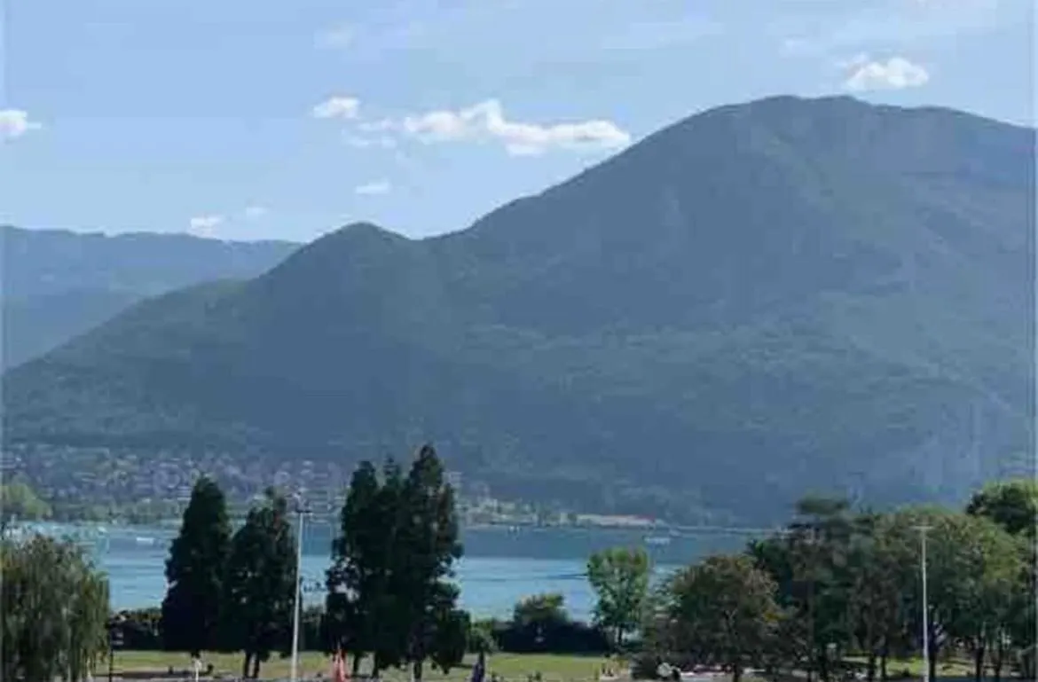 Rayan 4 Etoiles - Proche Lac & Vieille Ville, Garage Prive, Secteur Recherche location