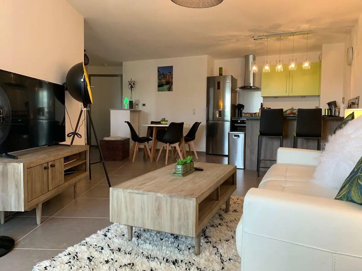 Rayan 4 Etoiles - Proche Lac & Vieille Ville, Garage Prive, Secteur Recherche Annecy Apartment