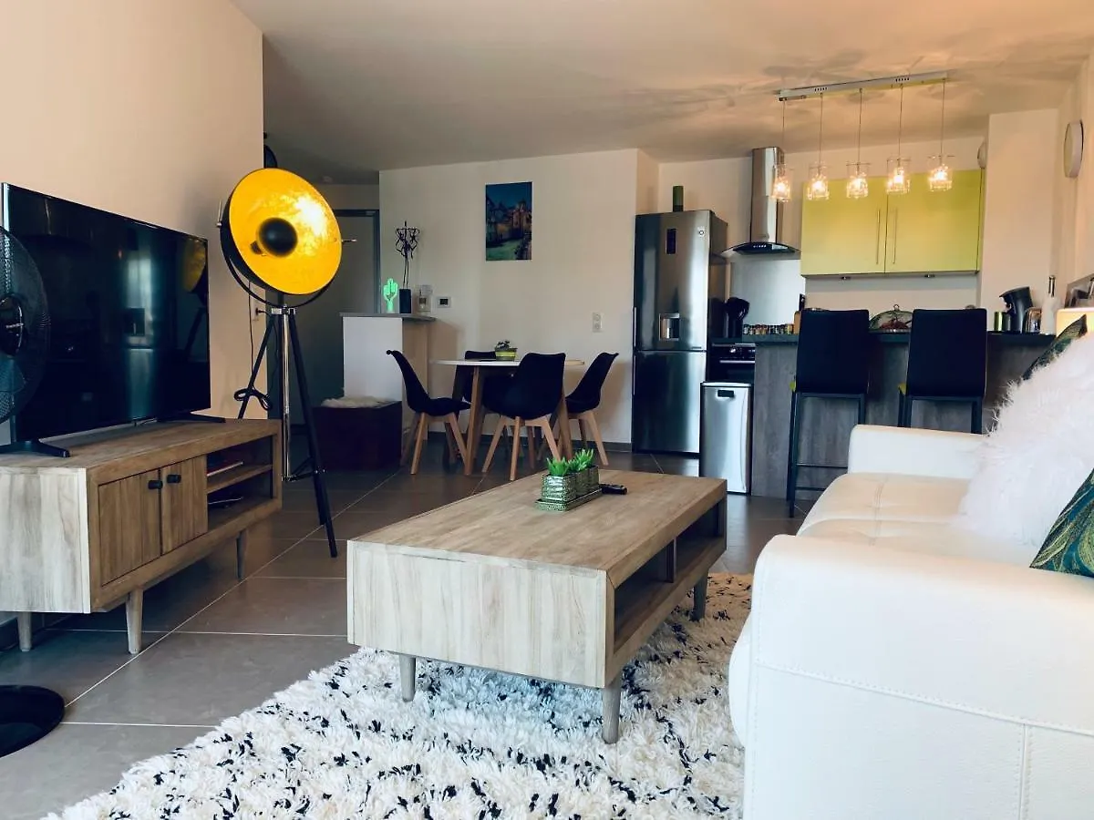 Apartment Rayan 4 Etoiles - Proche Lac & Vieille Ville, Garage Prive, Secteur Recherche Annecy France